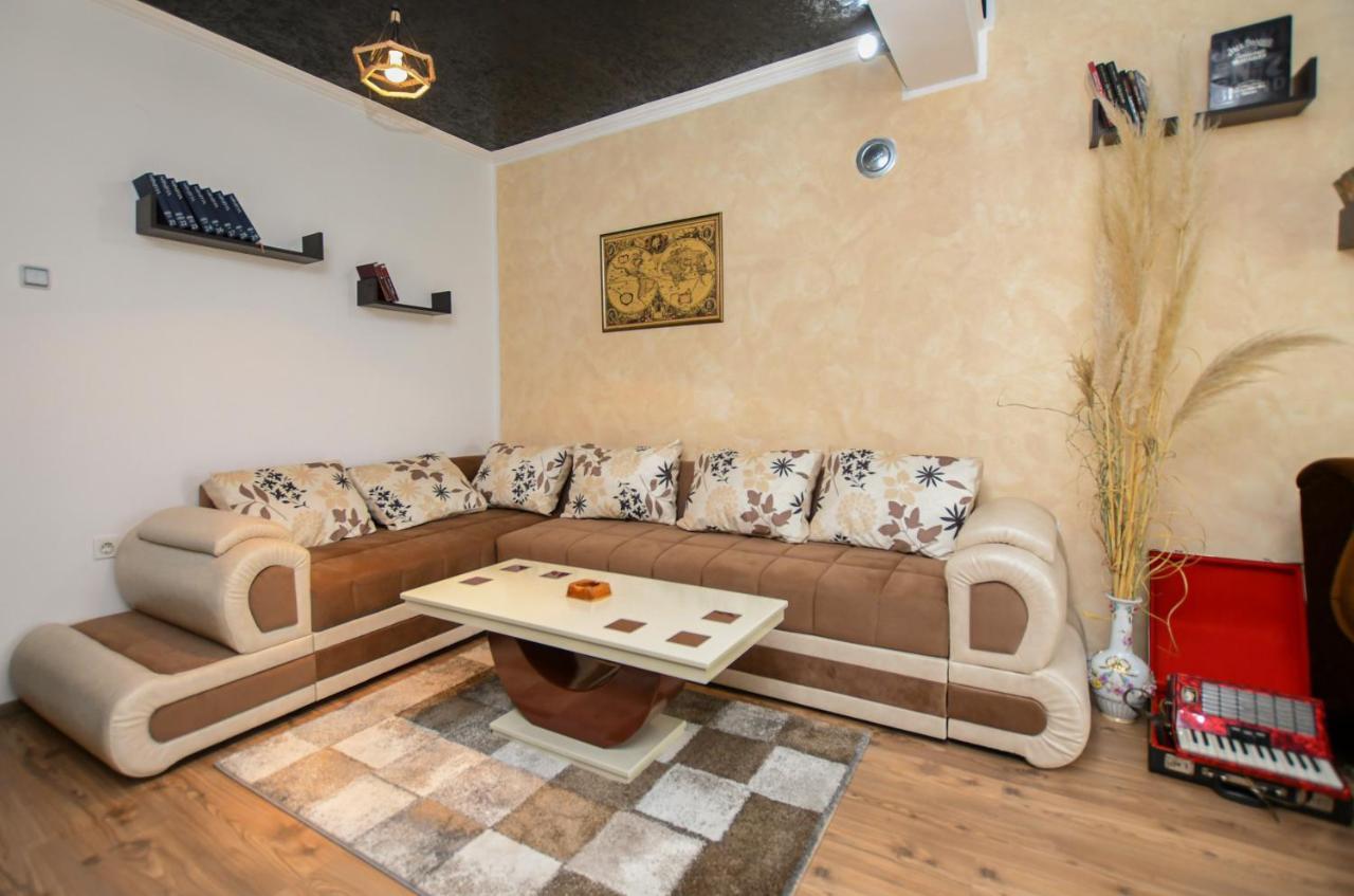 Apartman Pejovic Kladovo Exterior photo
